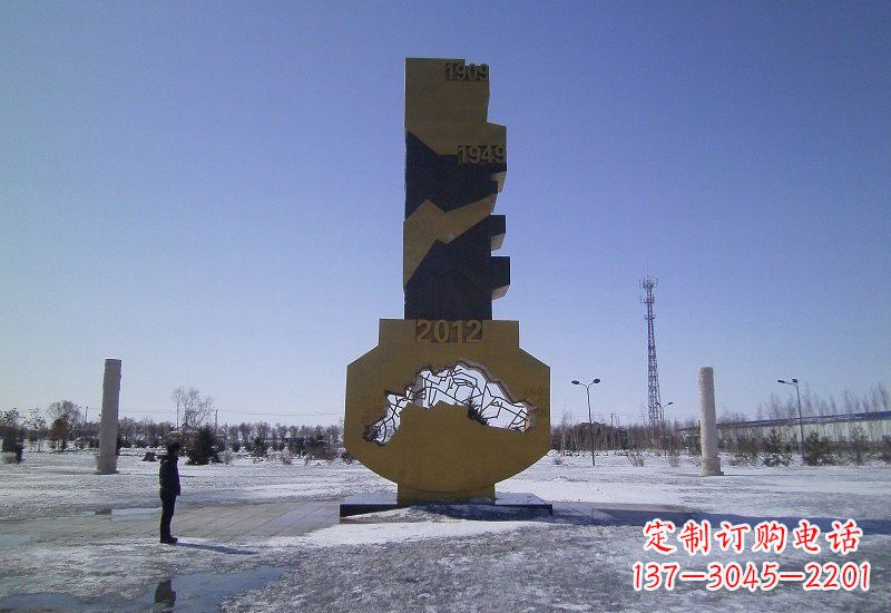 江苏不锈钢钥匙雕塑精致且具有象征意义