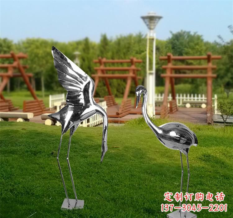 江苏不锈钢仙鹤雕塑艺术精美、气质高雅