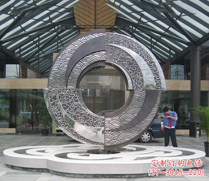江苏不锈钢圆环雕塑，点缀酒店空间