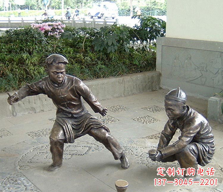 江苏打陀螺的儿童铜雕
