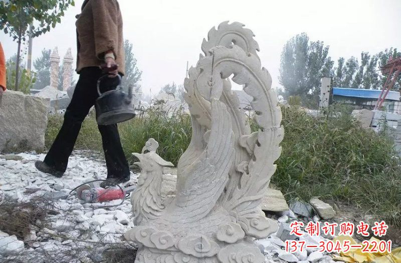 江苏凤凰雕塑传承瑰丽的古老文化