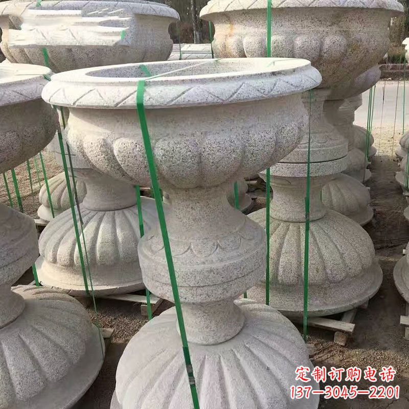 江苏高墩砂岩石雕刻花盆精致技艺打造传统文化风韵