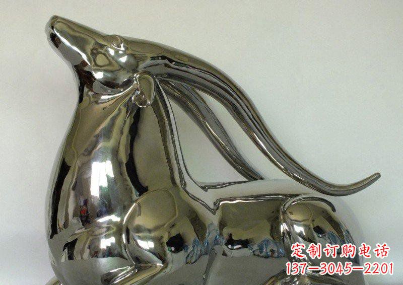 江苏中领雕塑定制公园装饰不锈钢羚羊雕塑
