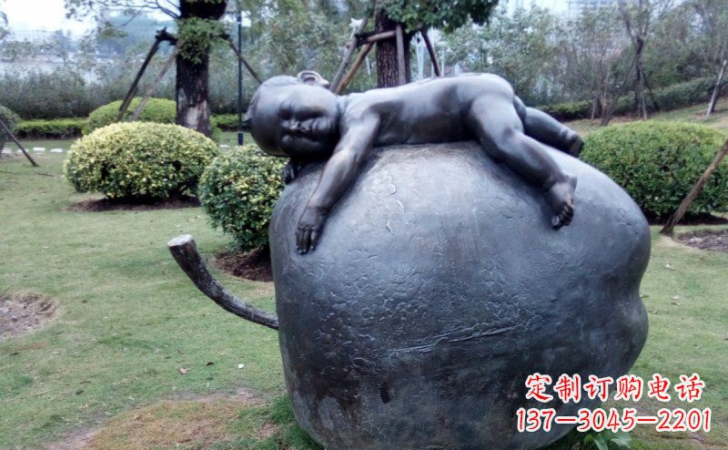 江苏精致可爱的苹果雕塑