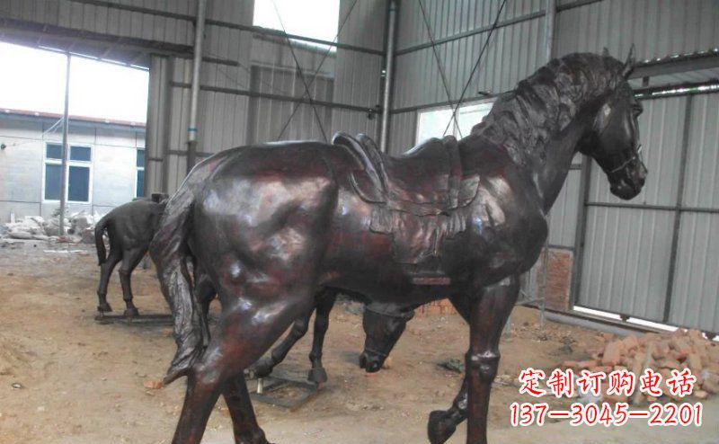 江苏公园铜马动物铜雕