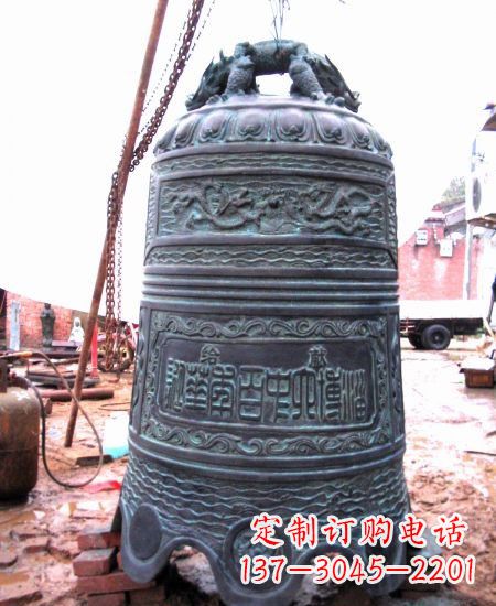江苏精美历久弥新的青铜钟雕塑