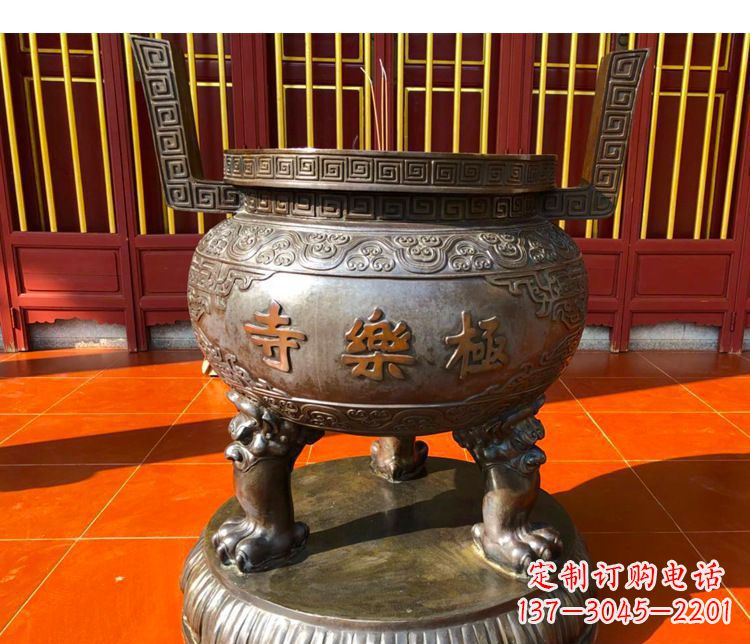 江苏铜雕寺庙景观香炉