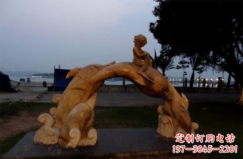 江苏西方儿童骑海豚石雕