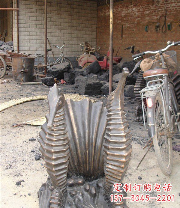 江苏铸铜海马小区动物铜雕